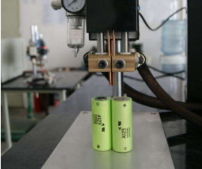 焊接靈活性能穩(wěn)定的電池點焊機如何實現(xiàn)？